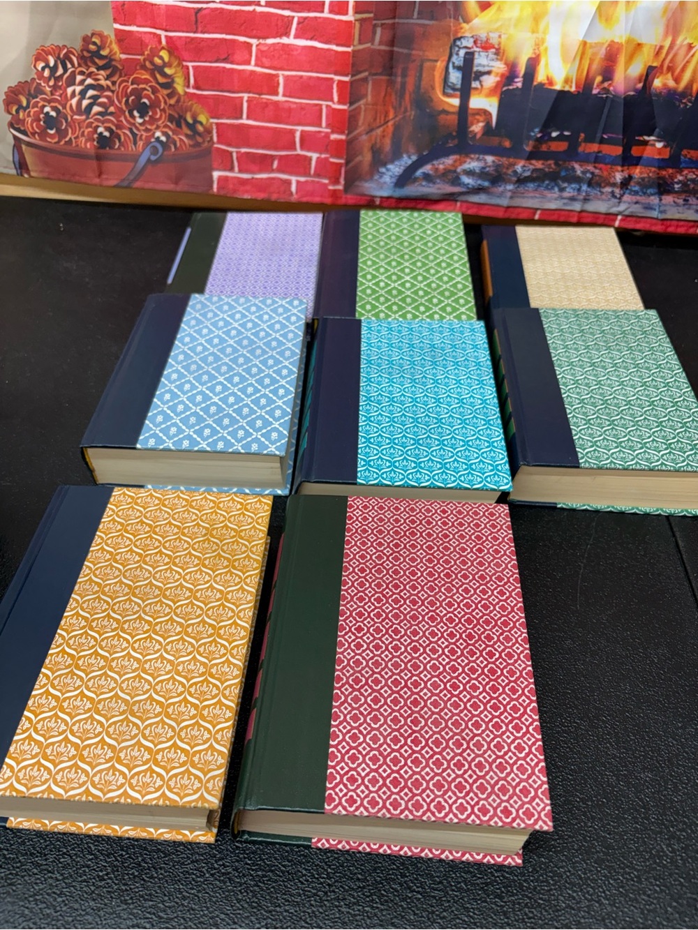Vintage lot of 8 beautiful Readers Digest books